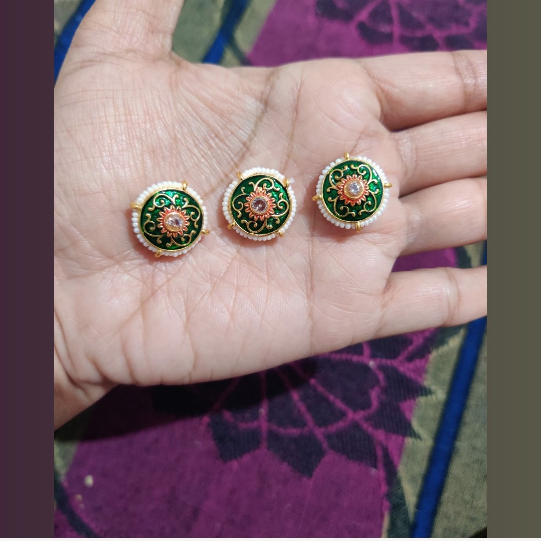 B34-Round Green Meena (Pavk Of 3)