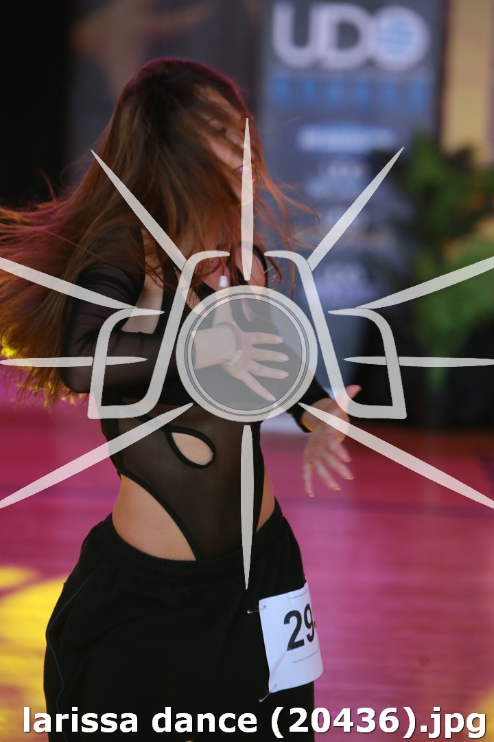 larissa dance (20436).jpg