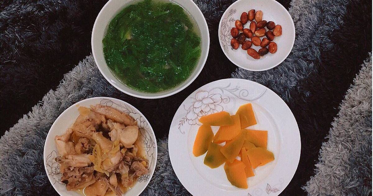 Gà rang gừng
Canh cải nấu sườn