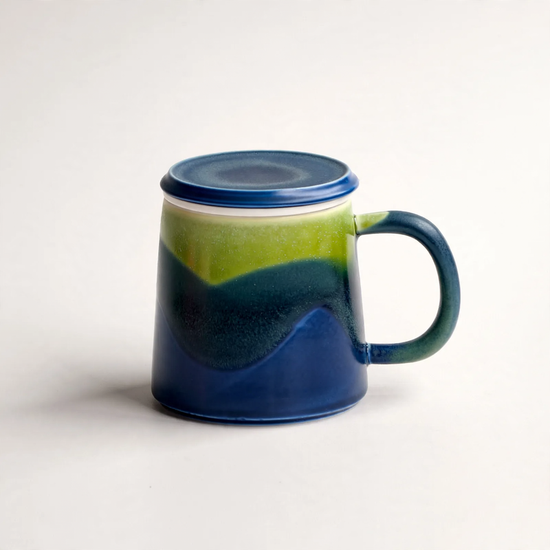 Ceramic coffee mug with tea strainer, 350 ml