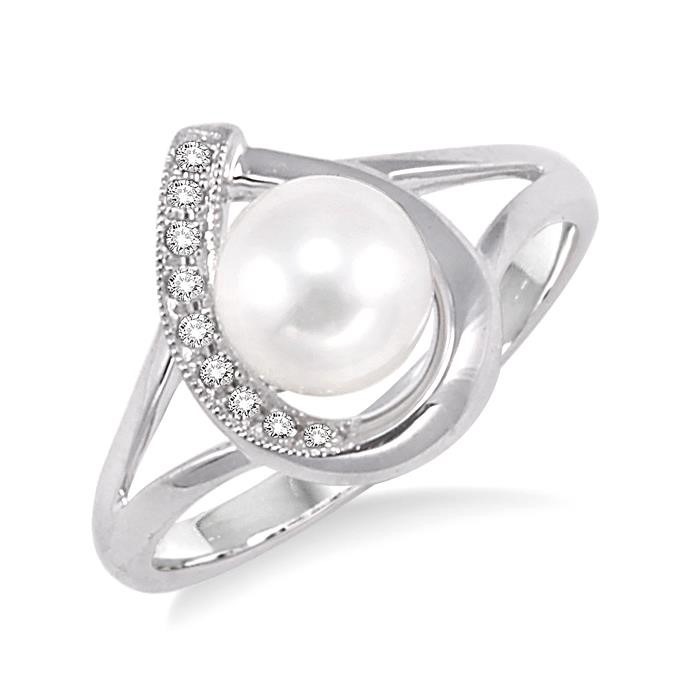 Silver Pearl & Diamond Ring
