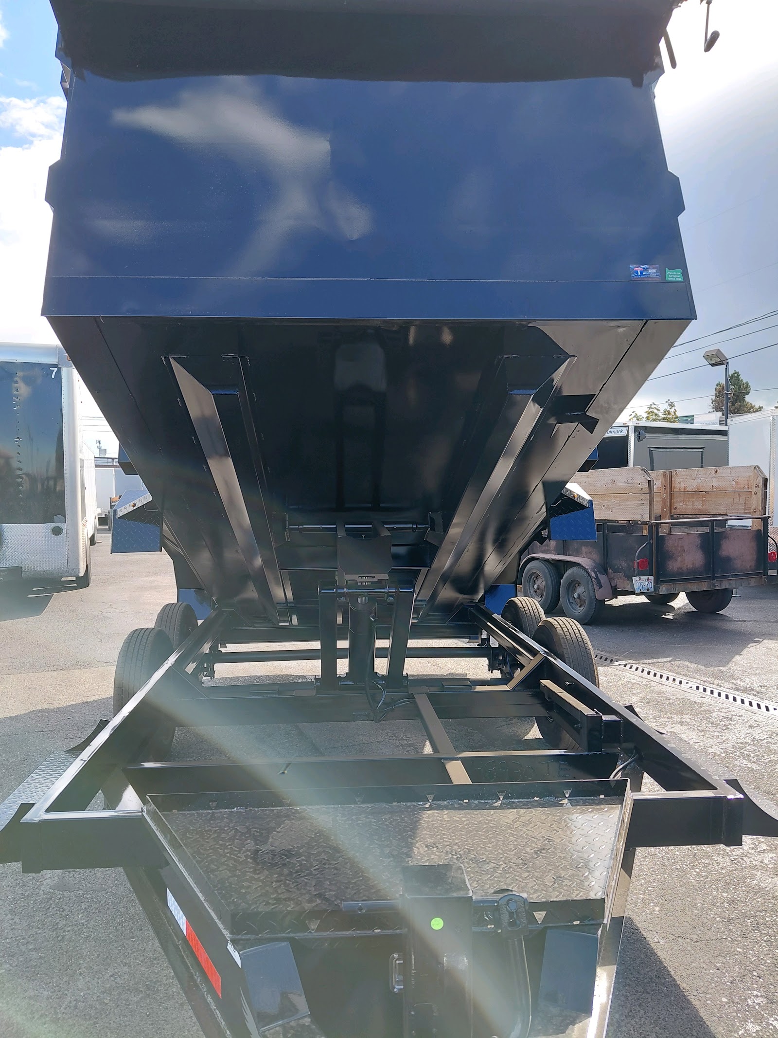 14K Venture Pro Dump