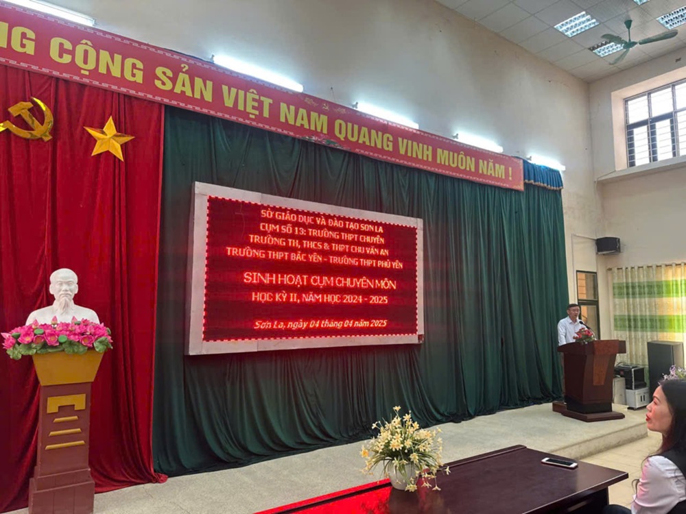 Trường TH, THCS & THPT Chu Văn An tổ chức, tham gia sinh hoạt cụm chuyên môn với một số trường THPT tỉnh Sơn La