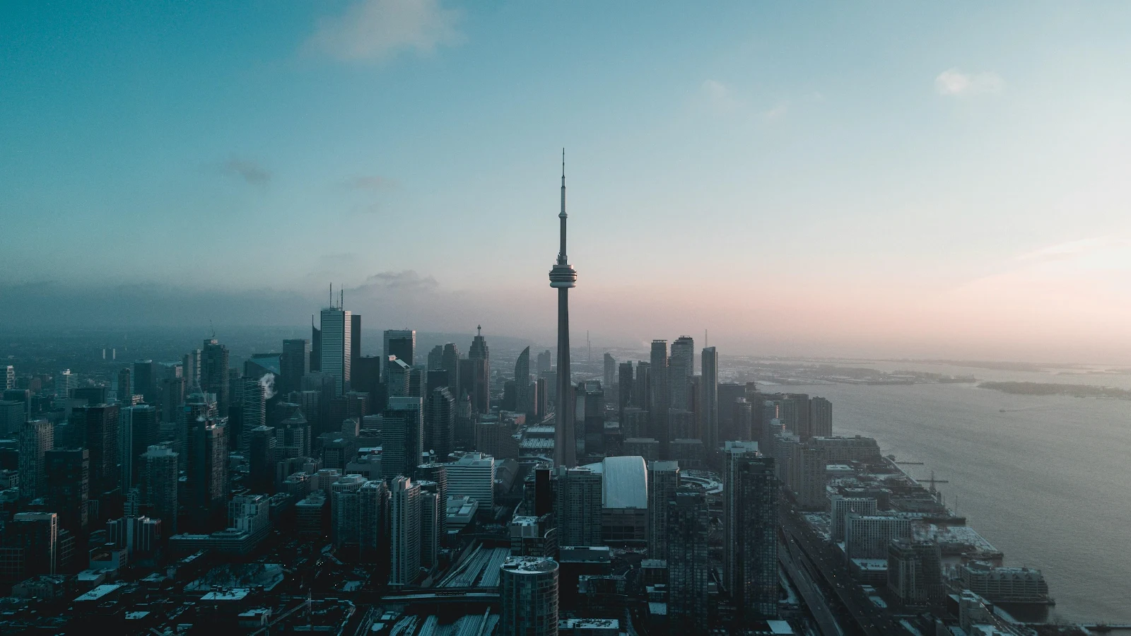 Toronto, Cityscape, Cn Tower, Skyline 4K Desktop Wallpaper