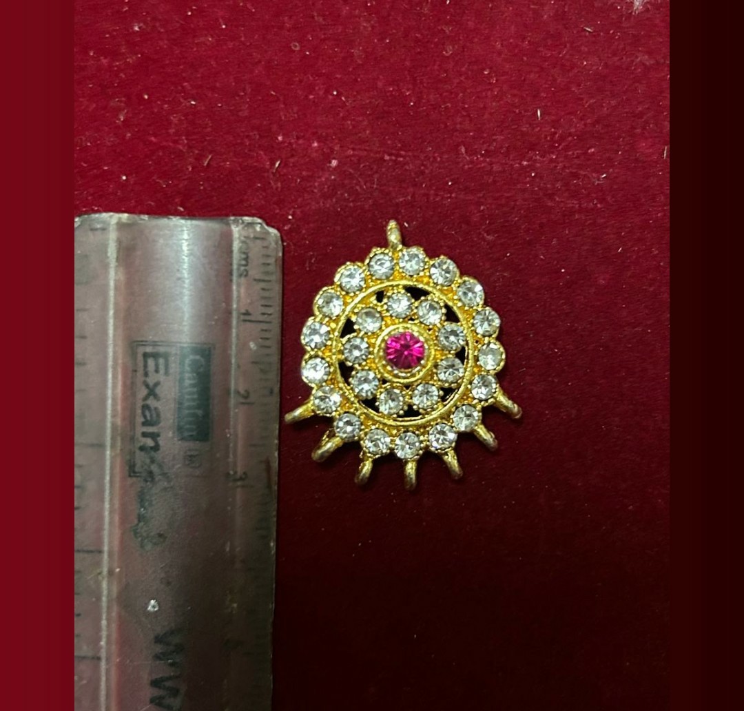 Round Big Oval 4-P68-per pc