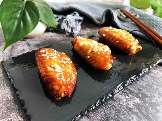 Cánh Gà Nướng Sốt Mật Ong