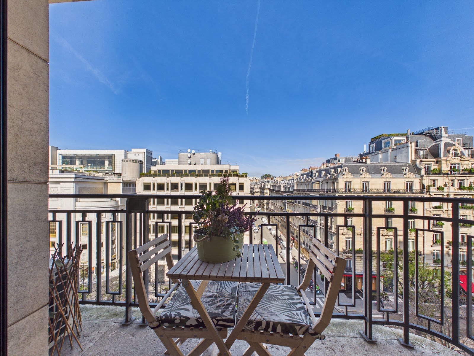 Appartement — 8 avenue Montaigne, 75008 Paris — photo 1/39