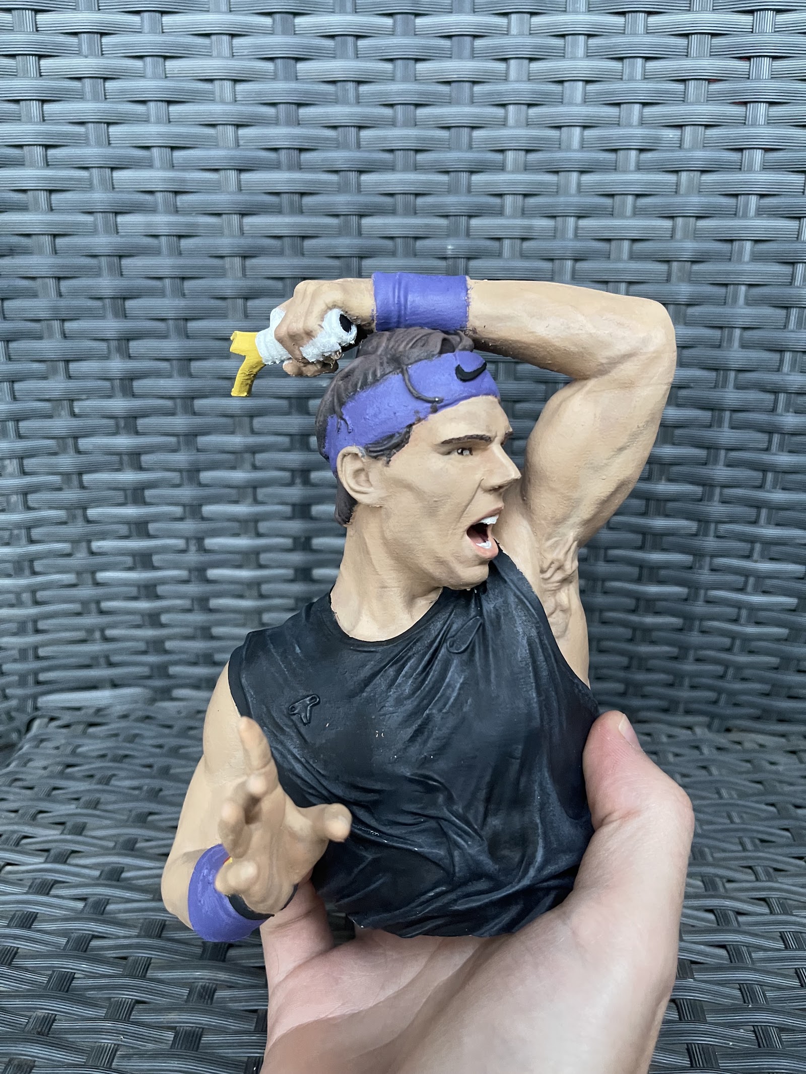 STATUETTA ISPIRATA RAFAEL NADAL - DIPINTA A MANO - POSA DRITTO (3)