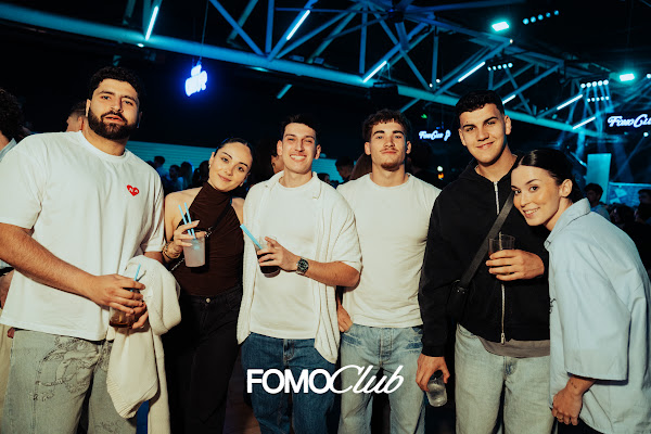 FOMOClub (9).jpg