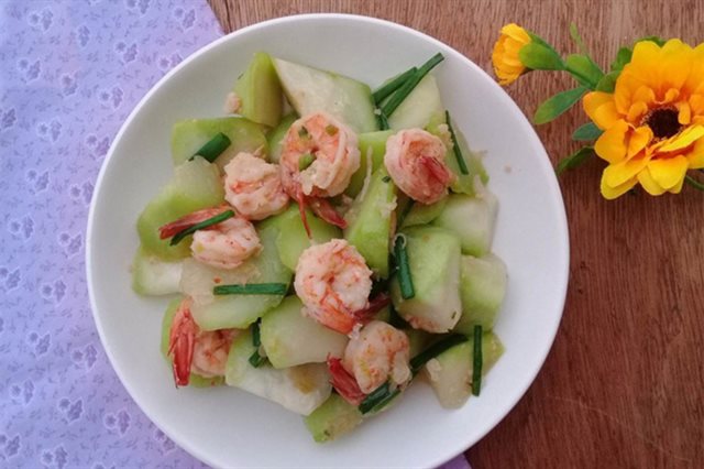 Bầu Xào Tôm