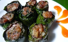 Bày món ăn ra đĩa và thưởng thức bên gia đình trong bữa cơm tối nhé!