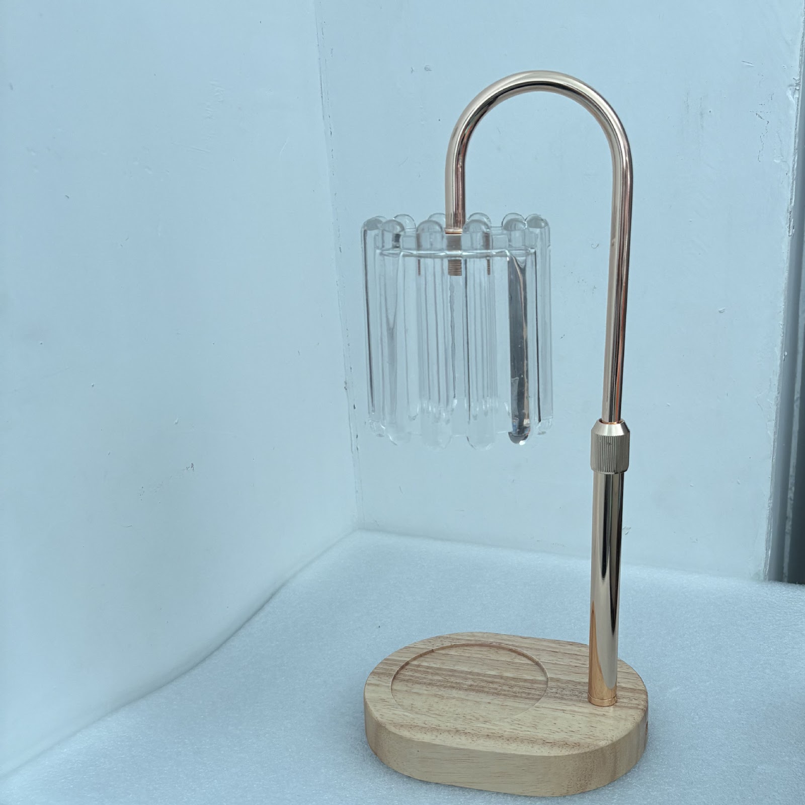 European-style wax melt warmer