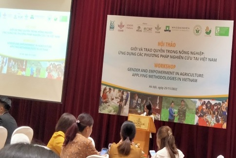 Hội thảo khoa học “Giới và trao quyền trong nông nghiệp: Ứng dụng các phương pháp nghiên cứu tại Việt Nam”