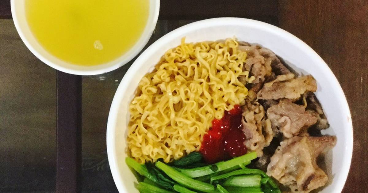 Bữa sáng 1 người - Mì trộn Doanh Doanh :))