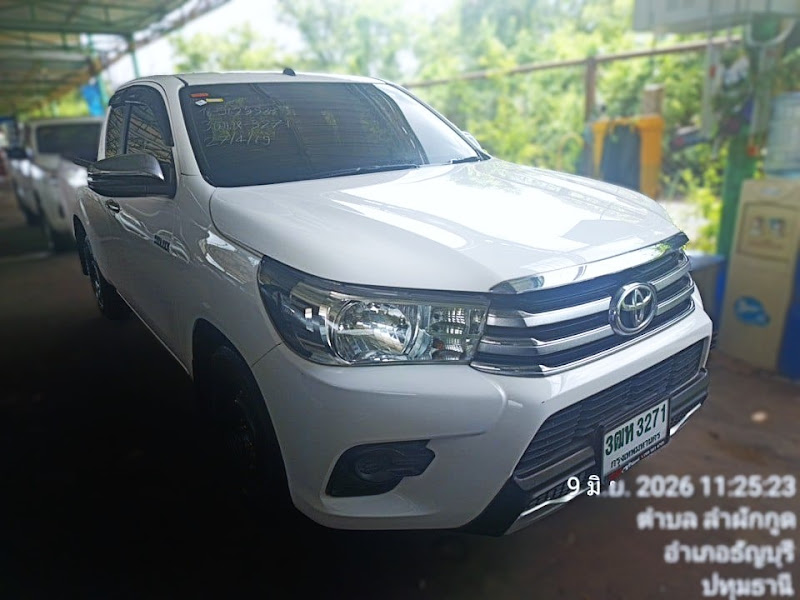 TOYOTA HILUX REVO