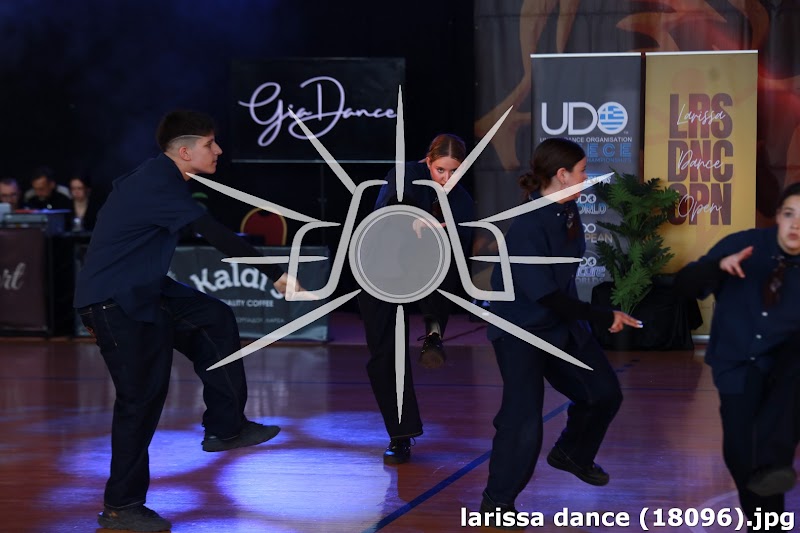 larissa dance (18096).jpg