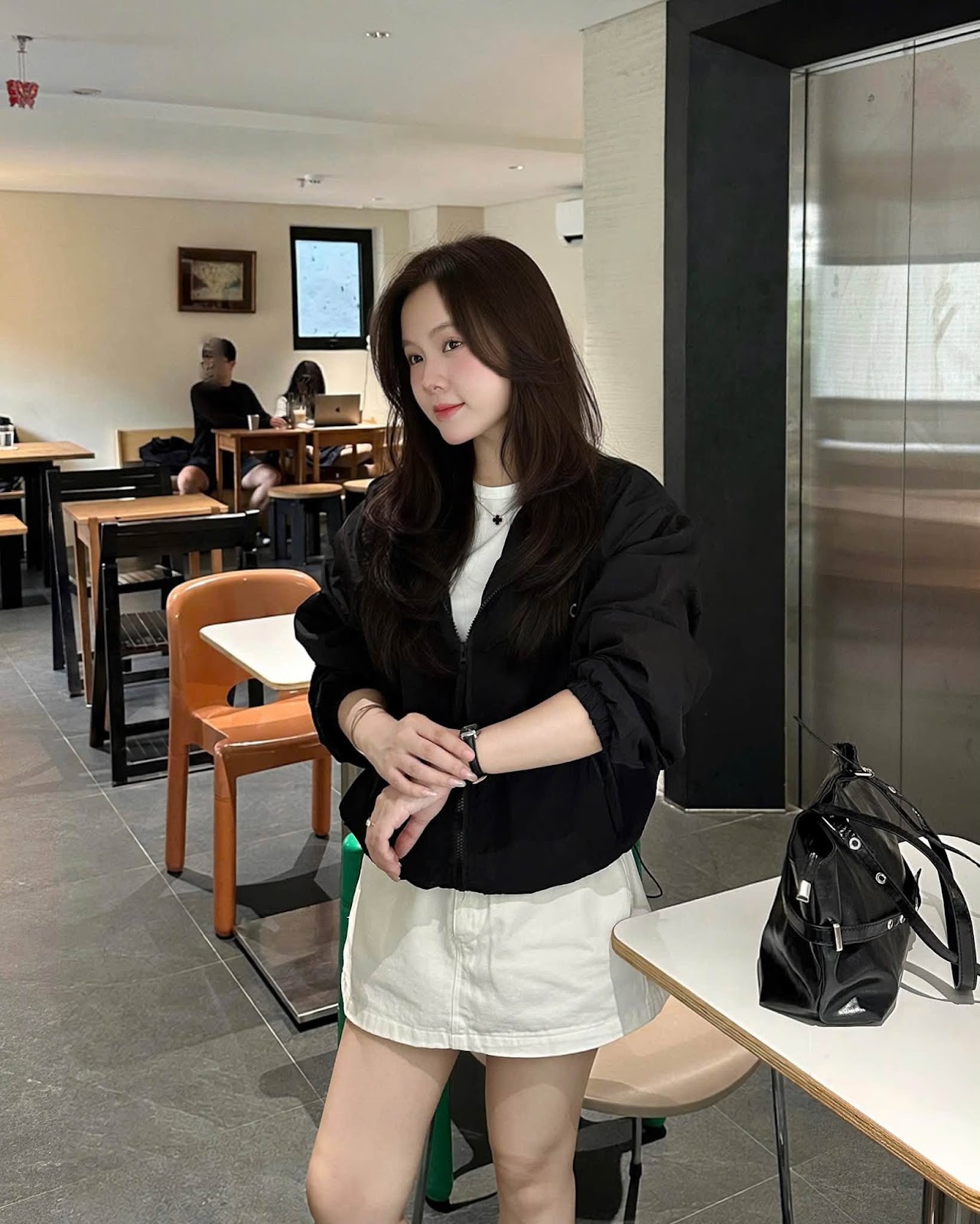 Áo khoác gió mũ khóa kéo thêu chữ Alo XONXEN SHOP 6622 – Image 5