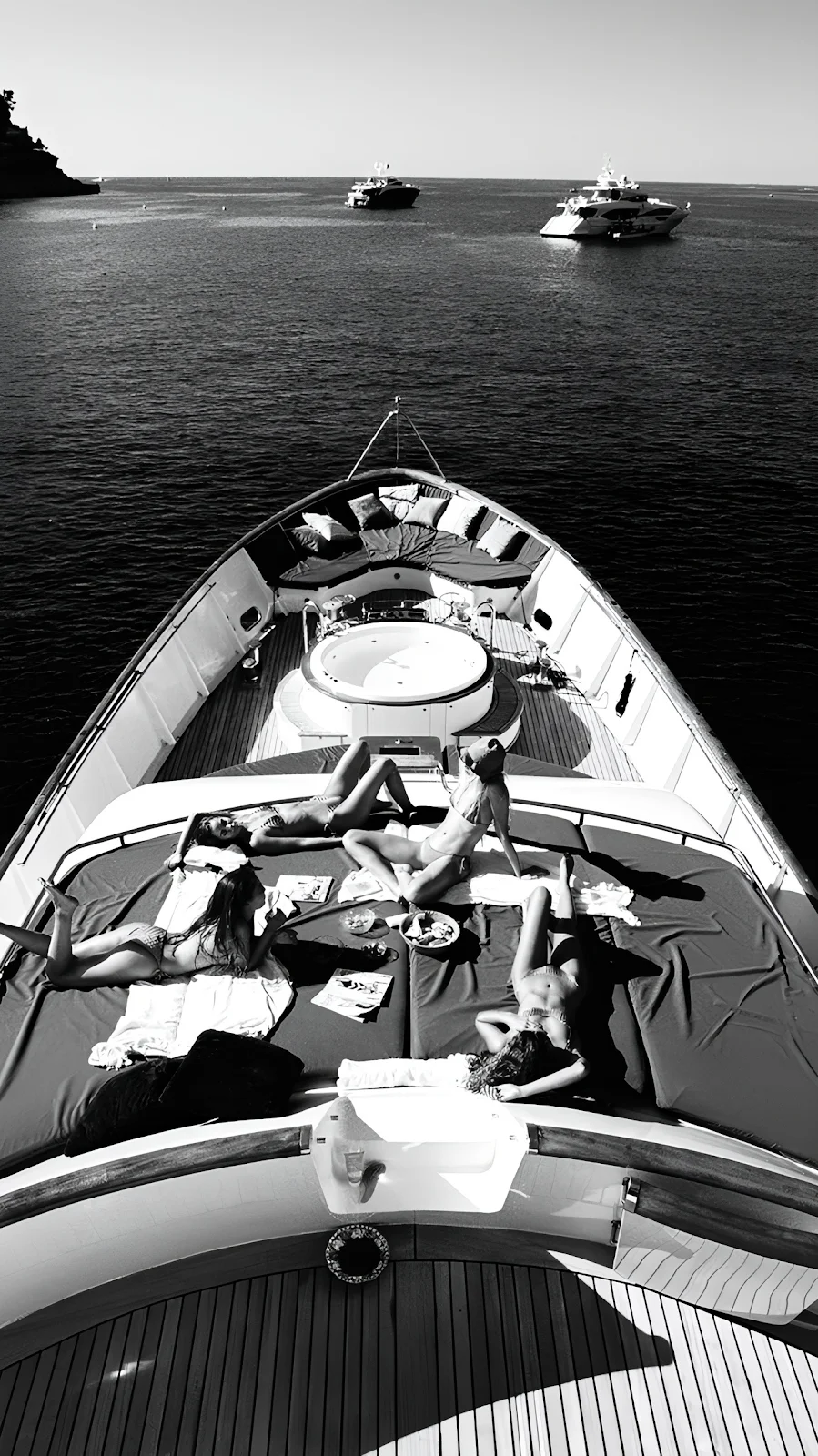 Group Sunbathing on Luxury Yacht - Monochrome Photography Full HD iPhone Wallpaper (1286x2288)