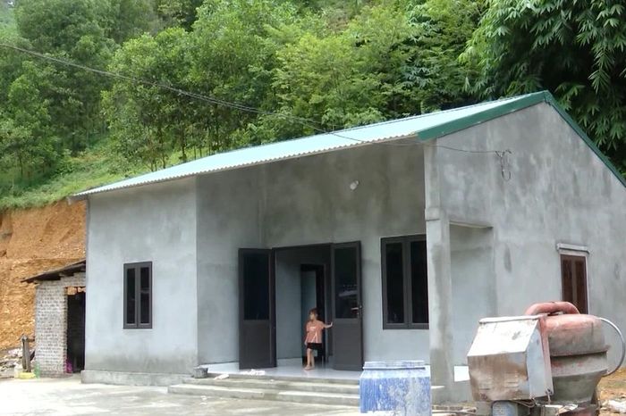 Hoàn thành xóa nhà tạm, dột nát đối với con đẻ của người hoạt động kháng chiến bị nhiễm chất độc hóa học trước 25/7 - Báo Nhân Dân
