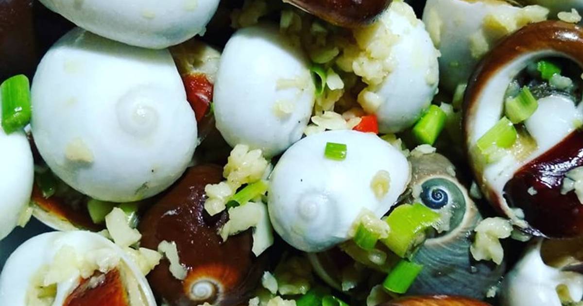 Ốc mỡ xào bơ tỏi sả ớt