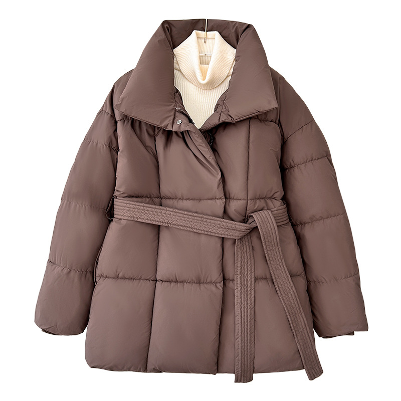 Mittellange Damen-Winterjacke mit Taillengürtel