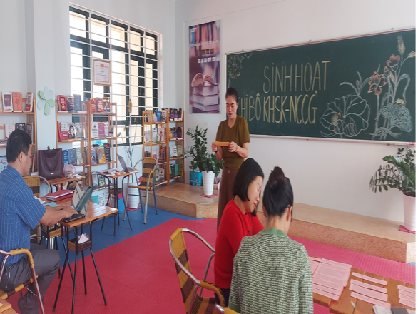 Chi bộ Khoa học sức khoẻ - Nghiên cứu chuyển giao đổi mới phương pháp sinh hoạt chuyên đề quý IV năm 2022