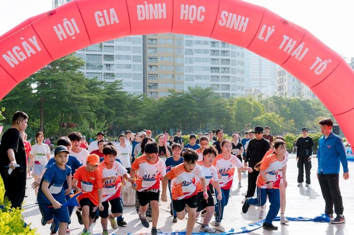 Ngày hội thể thao gắn kết yêu thương - Đài Phát thanh và truyền hình Hà Nội