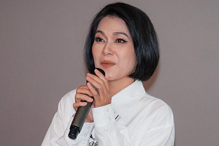 Diễn viên Đinh Y Nhung khóc kể nỗi đau xé lòng - Báo VietnamNet