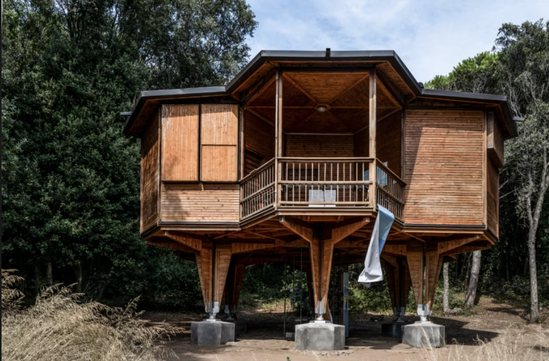 z3408833999529_5e2a6d9c06935bc0