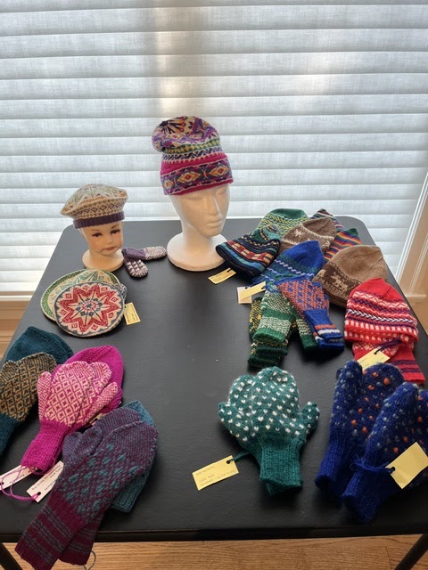 “mer hand knits”