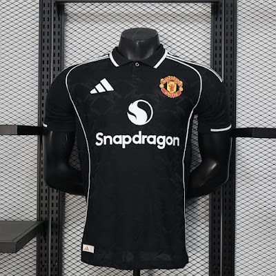 25-26 Manchester United Edición Especial 2.jpg