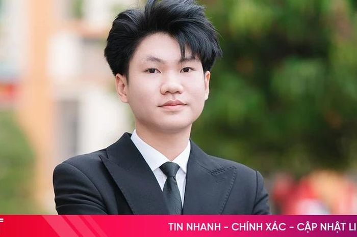 Nam sinh Hà Tĩnh ghi dấu ấn tại kỳ thi TSA của Đại học Bách khoa Hà Nội - Báo Hà Tĩnh