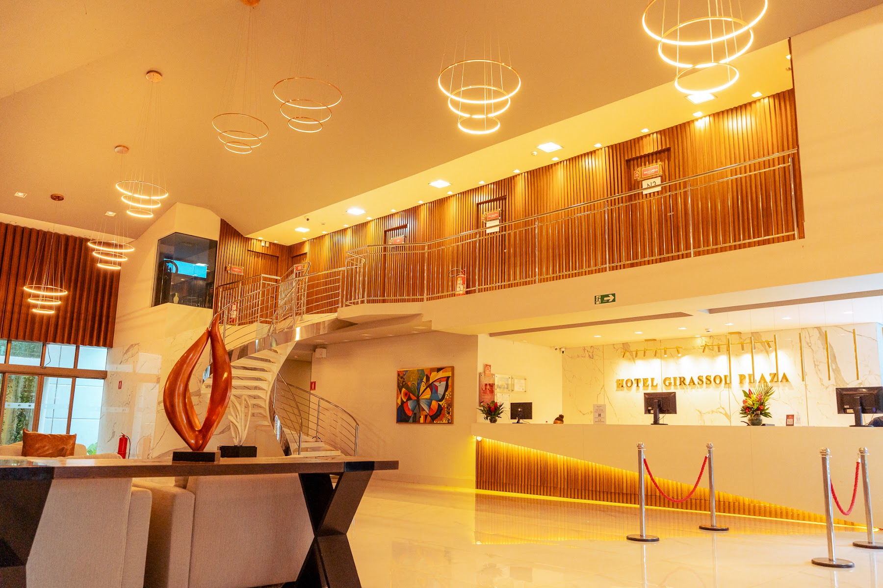 Recepção do Hotel Girassol Plaza