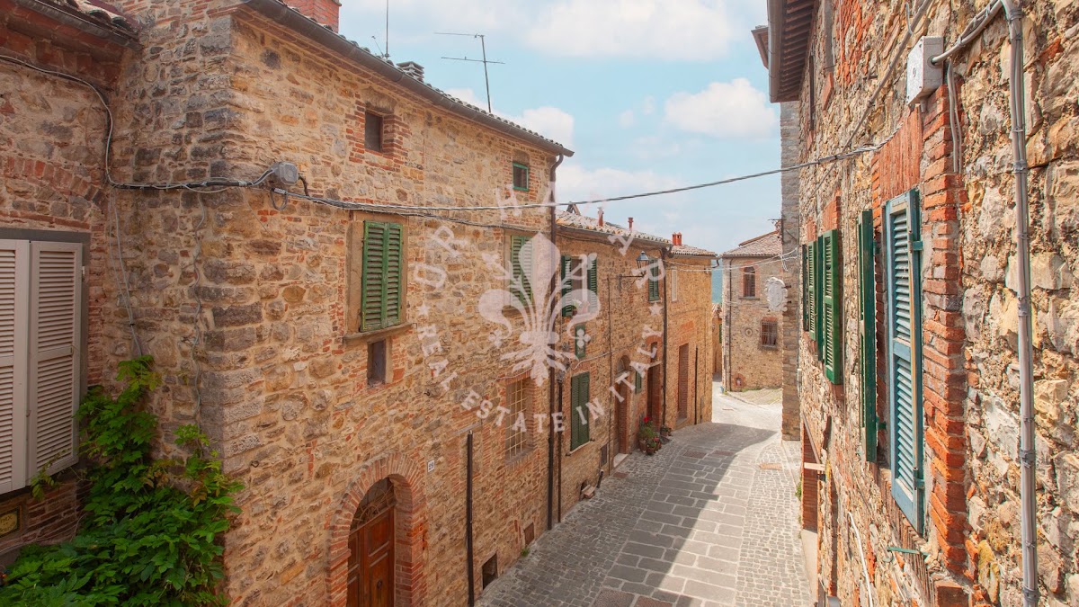 המרפסת הקטנה של ג'ודית 3 (Il Balconcino di Giuditta 3) — 37