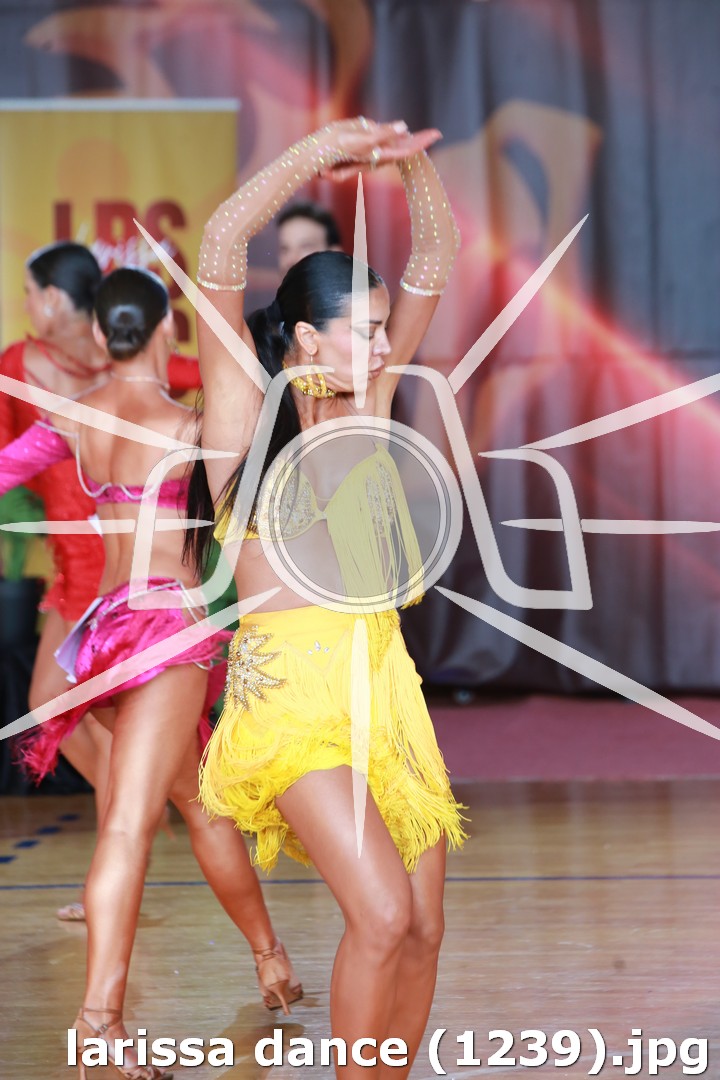 larissa dance (1239).jpg
