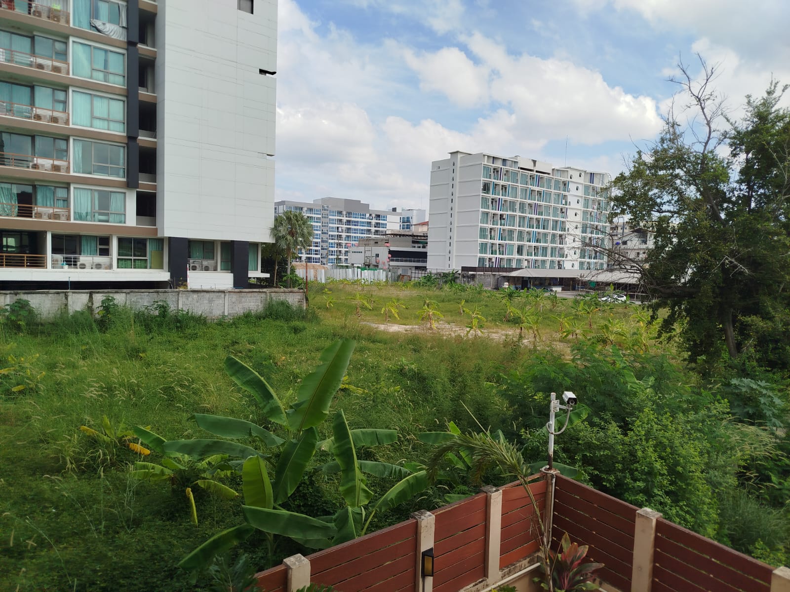 Embassy - 1 Bed, Floor 7 9
