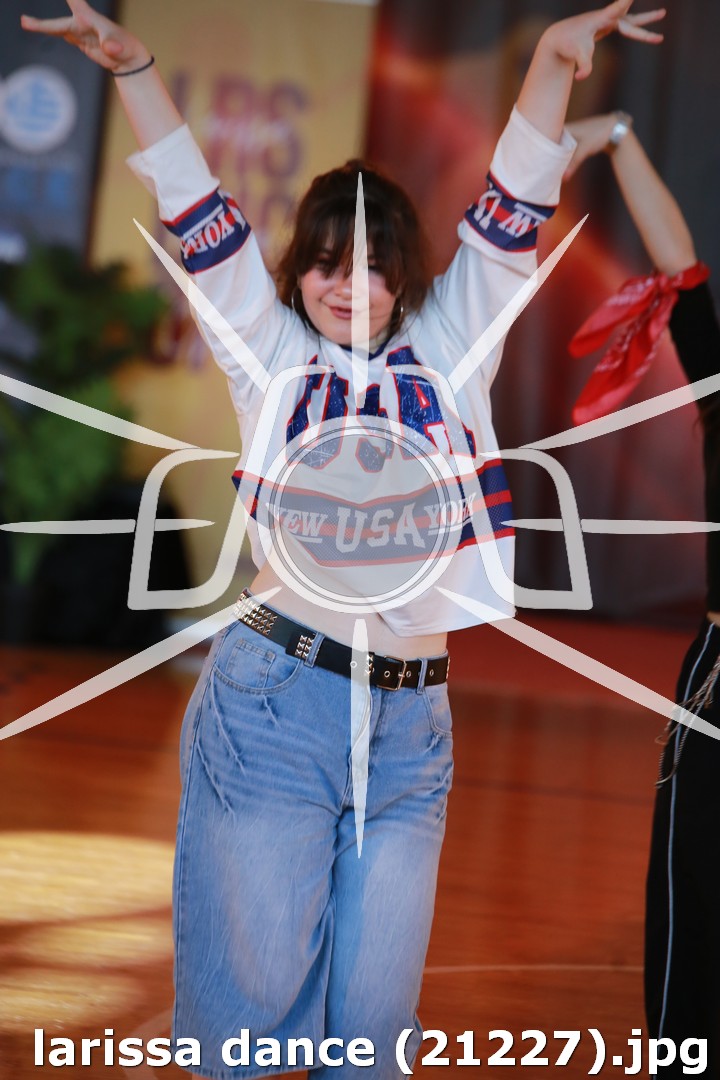larissa dance (21227).jpg