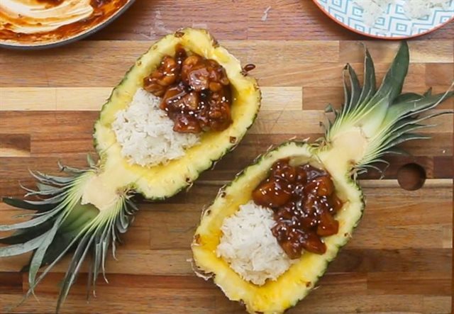 Cơm Gà Sốt Thơm