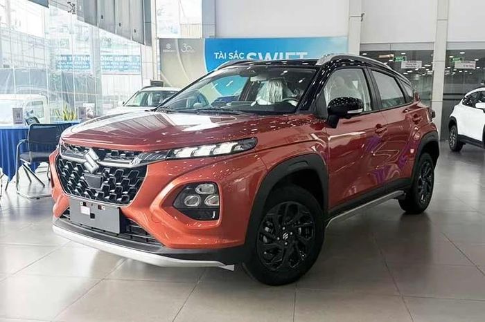 Suzuki Fronx ế ẩm, giảm giá 'chạm đáy' giá chỉ còn từ 430 triệu đồng - Báo Tri thức &amp; Cuộc sống