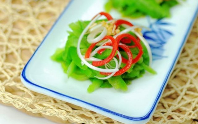 Gỏi Mướp Đắng