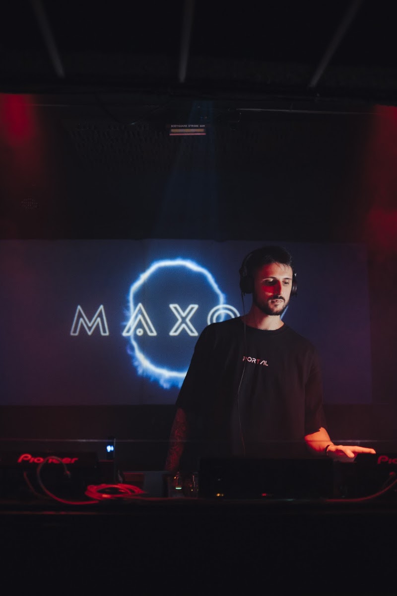 PORTAL 001 en Emile Club — foto 10