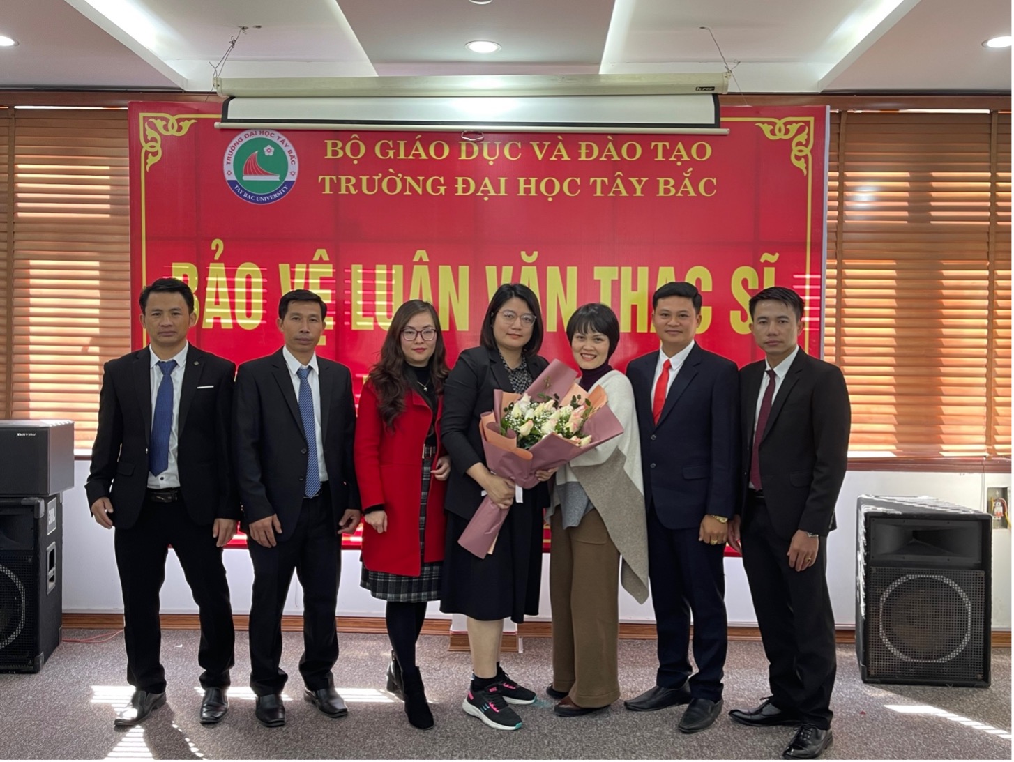 Trường Đại học Tây Bắc tổ chức thành công Lễ Bảo vệ luận văn Thạc sĩ ngành Ngôn ngữ Việt Nam khóa 9