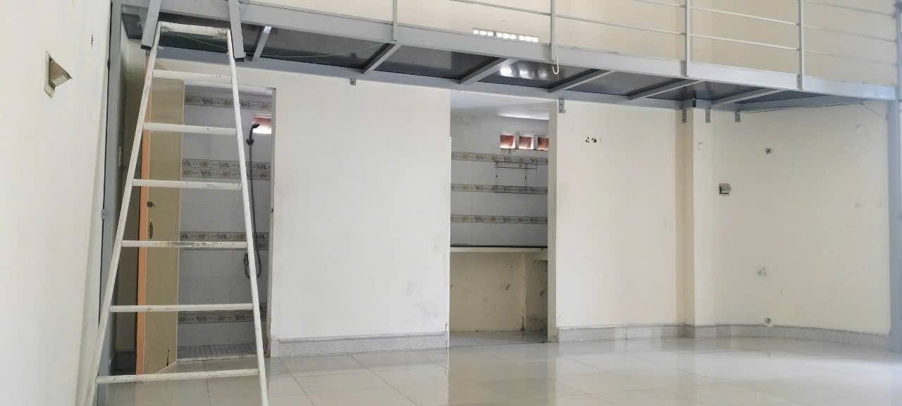 Cho thuê phòng trọ mặt tiền gần chợ Non Nước 2