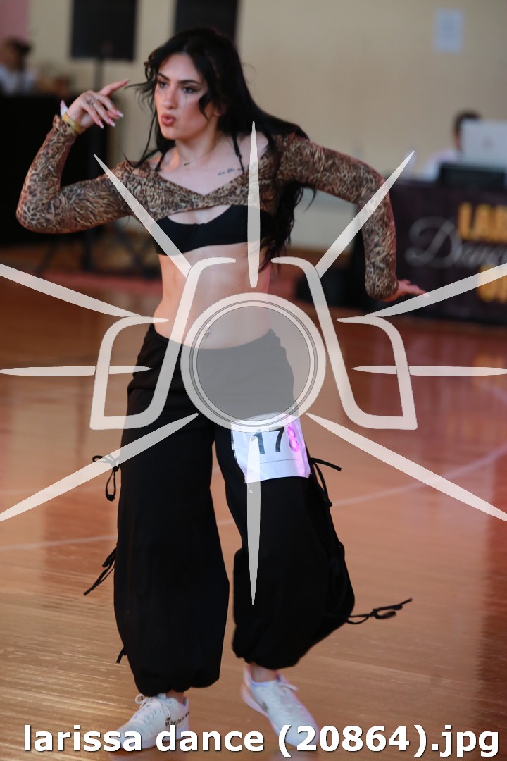 larissa dance (20864).jpg