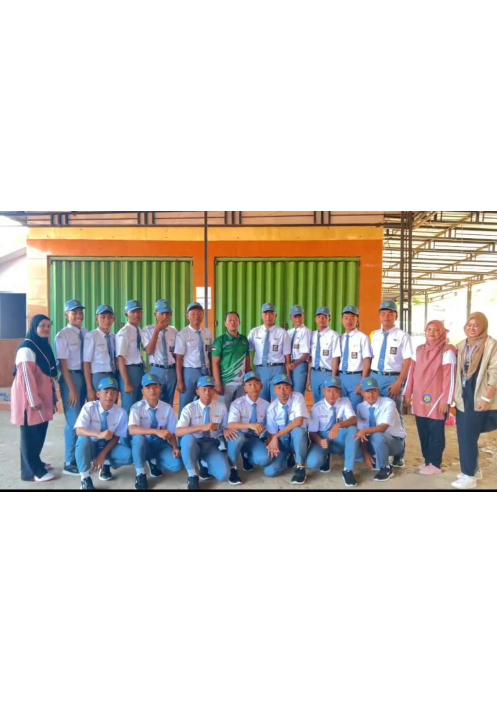 HUT RI ke 81 Lomba Gerak jalan kecamatan waru Regu 1 