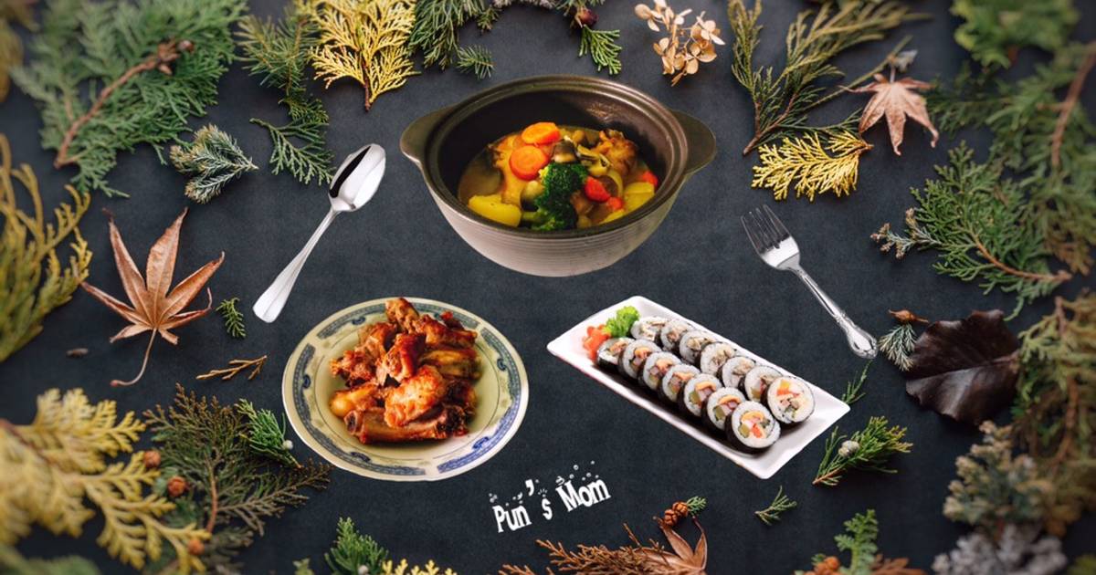 Gà nấu nấm
Sườn muối rang