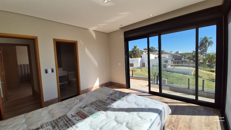 Foto 6 de Casa com 5 suítes e vista incrível para a represa Jurumirim à venda no Riviera de Santa Cristina XIII