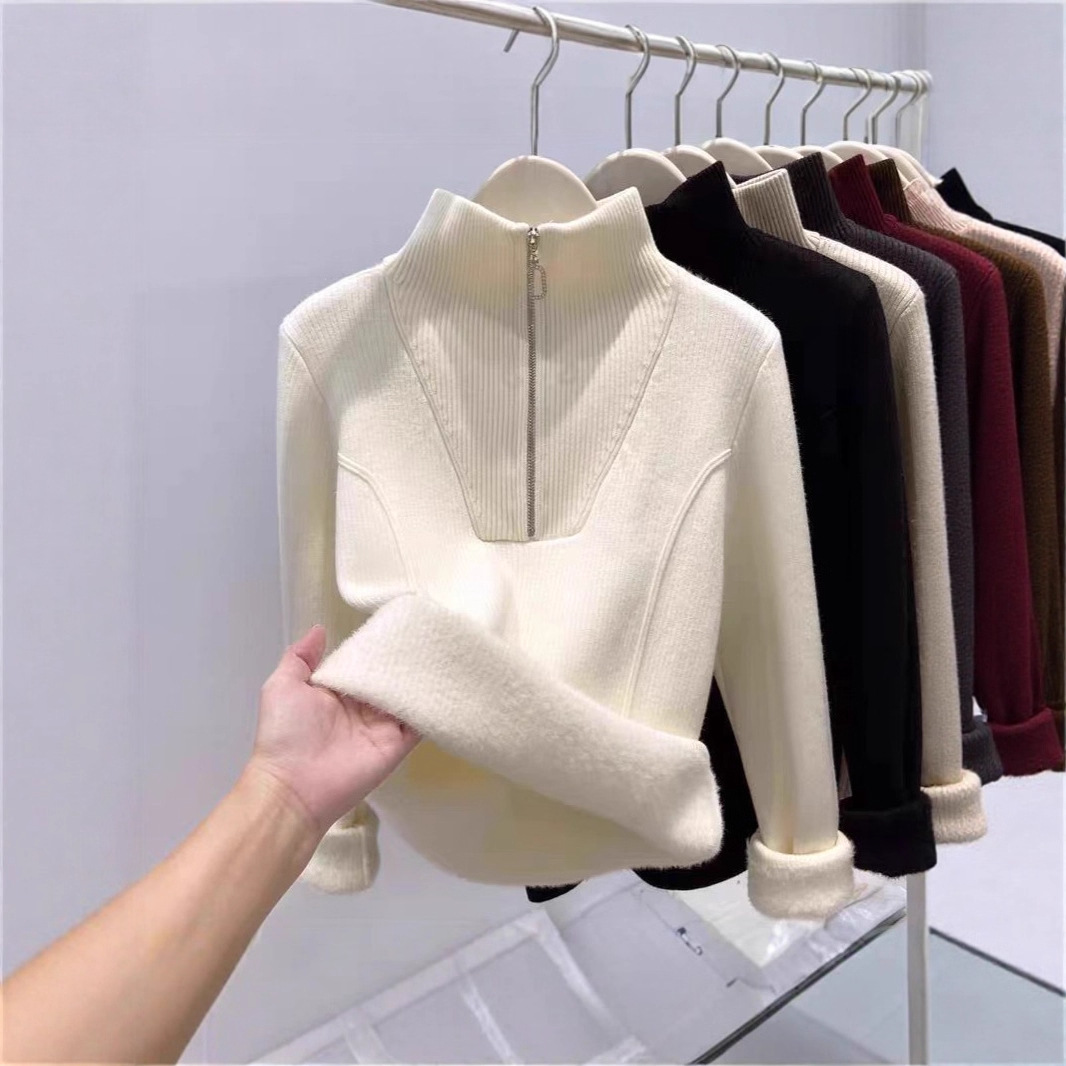 Damen-Strickpullover mit Stehkragen und Fleecefutter
