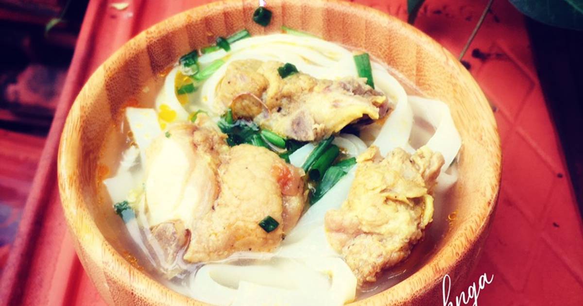 Mì quảng sườn non