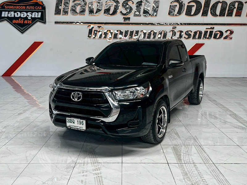 TOYOTA HILUX REVO